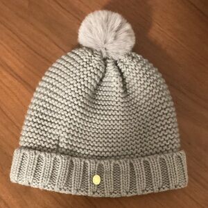 Cozy Gray/Blue Knit Pom-Pom Beanie